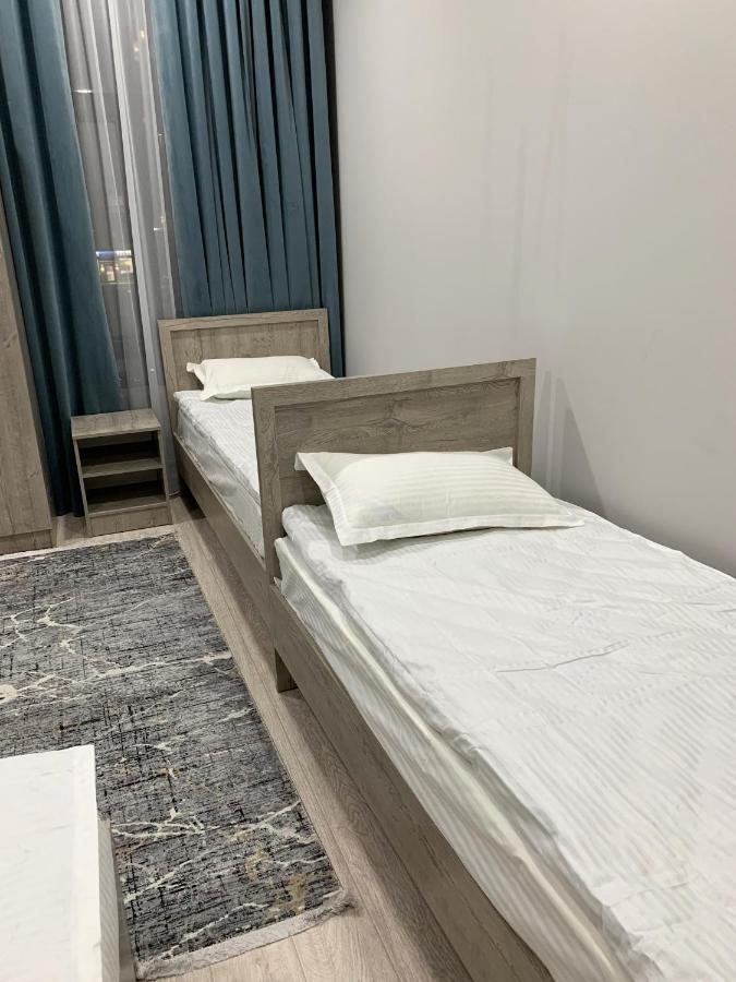 Magistral Hostel Бишкек Екстериор снимка