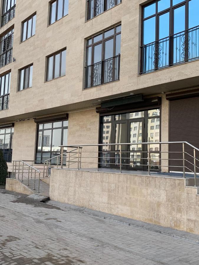 Magistral Hostel Бишкек Екстериор снимка